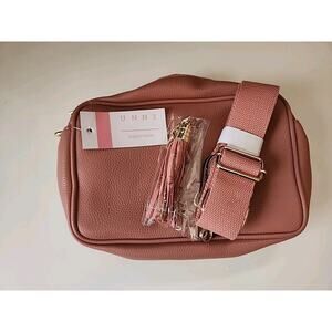 NWT Unni Crossbody Pink